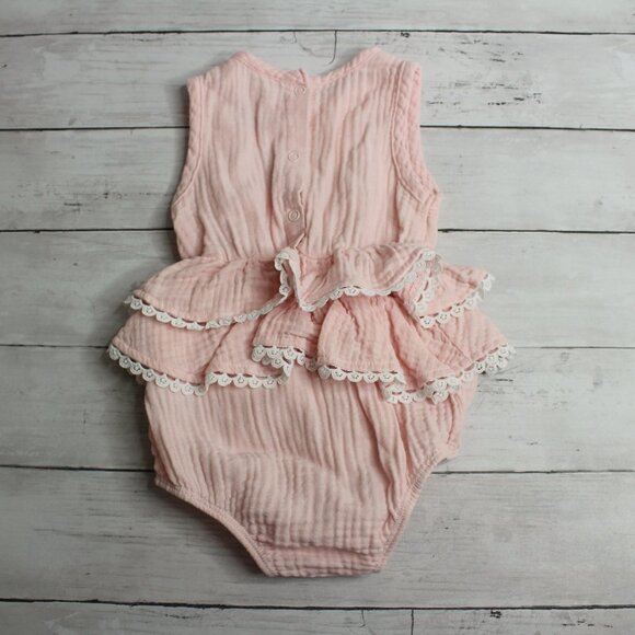 Calvin Klein Baby Girl's Bubble Romper Size 6-9 Months 1 Piece Gauze Lace - Picture 4 of 4